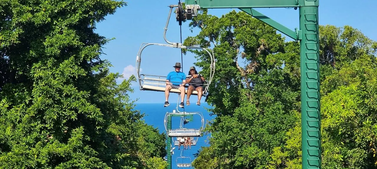 Komfort Getaway Villa At Countrymist Ocho Rios 0*,
