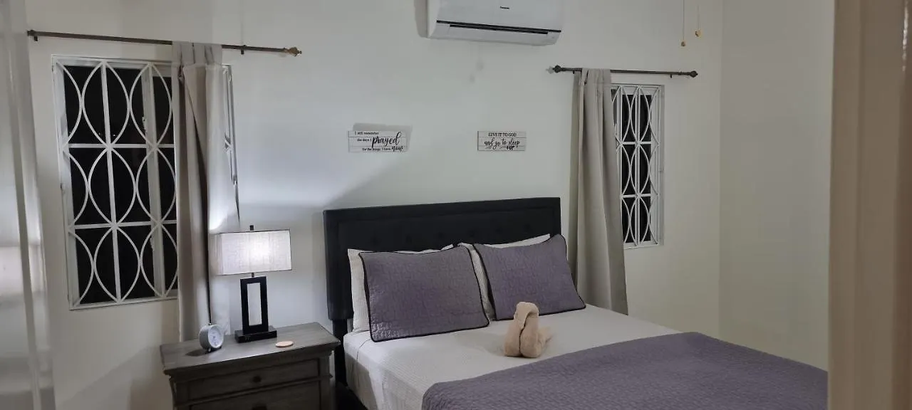 Komfort Getaway Villa At Countrymist Ocho Rios 0*,  Jamaica